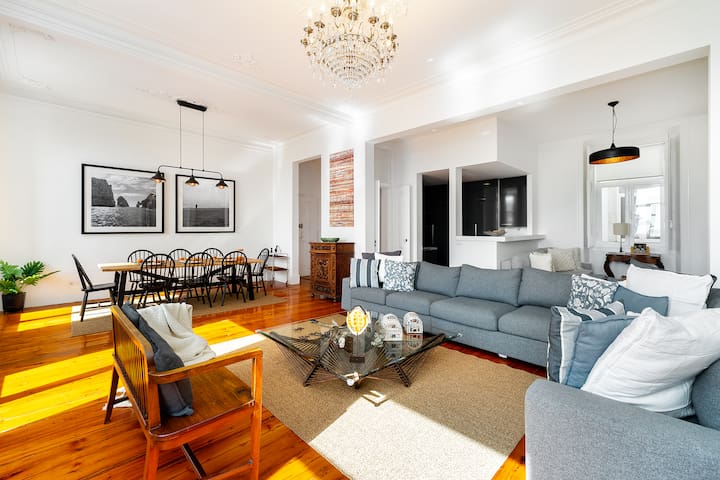 Majestic Lisbon Stay with Breathtaking River Views