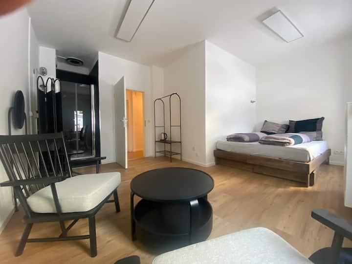 Shower Inside Your Room! 04 - Berlin