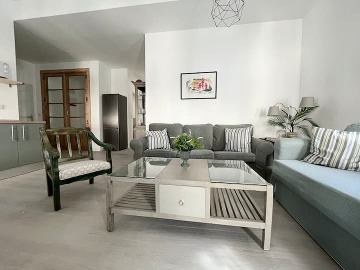 Villamarta Apartment | ÁMplio | Centro - Jerez de la Frontera