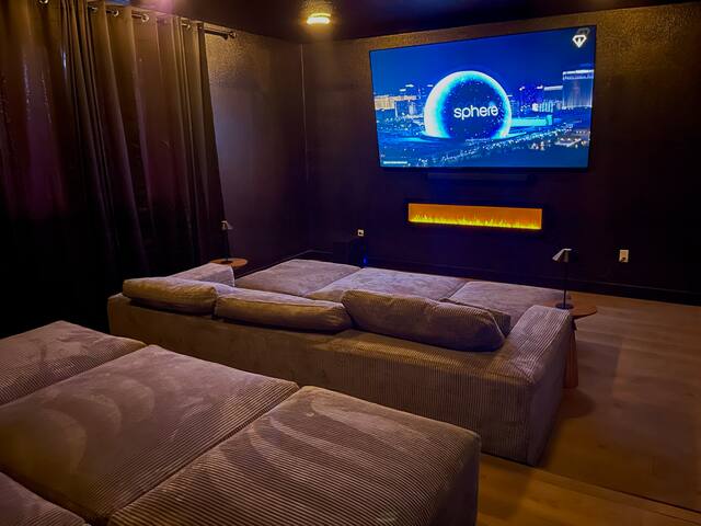 Modern 7BR w/ Cinema & Pool gallery image 3