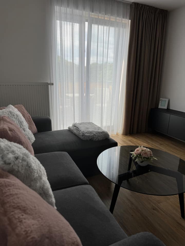 Apartment Tatry In The Center Of Poprad With View - Poprad