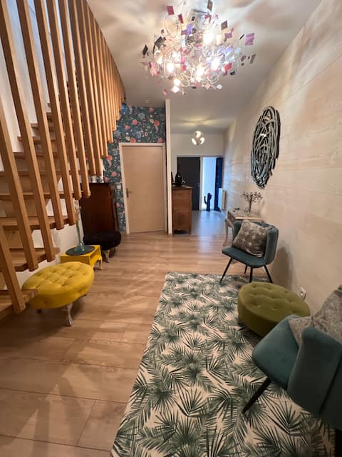 Ideal for groups, free parking, long-stay rate