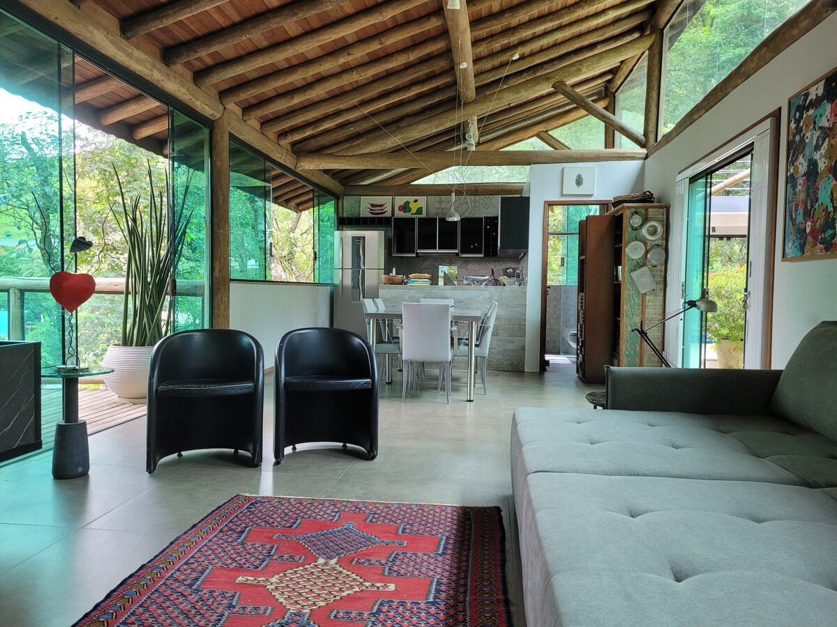 Anúncio popular: Exclusive: Dream of a Suspended Refuge in the Forest em Santana De Parnaíba
