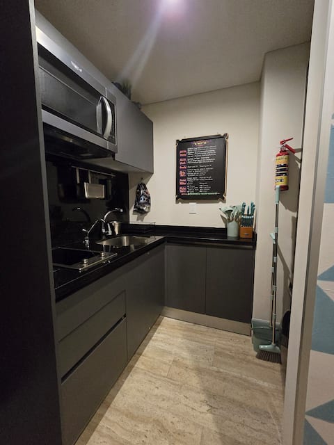 Popular Airbnb listing: Frida Loft: Art, Comfort & Top Location in Verónica Anzures