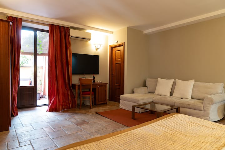 Top For Groups And Families In The Center As Hotel - Catania