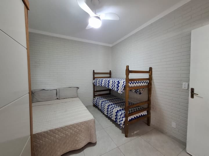 Dhomë gjumi 4