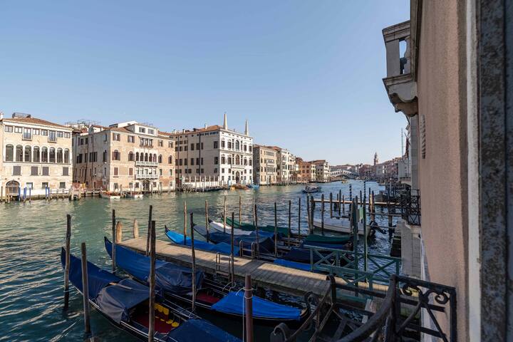 Palazzo Benzon-Rialto View(new) gallery image 5