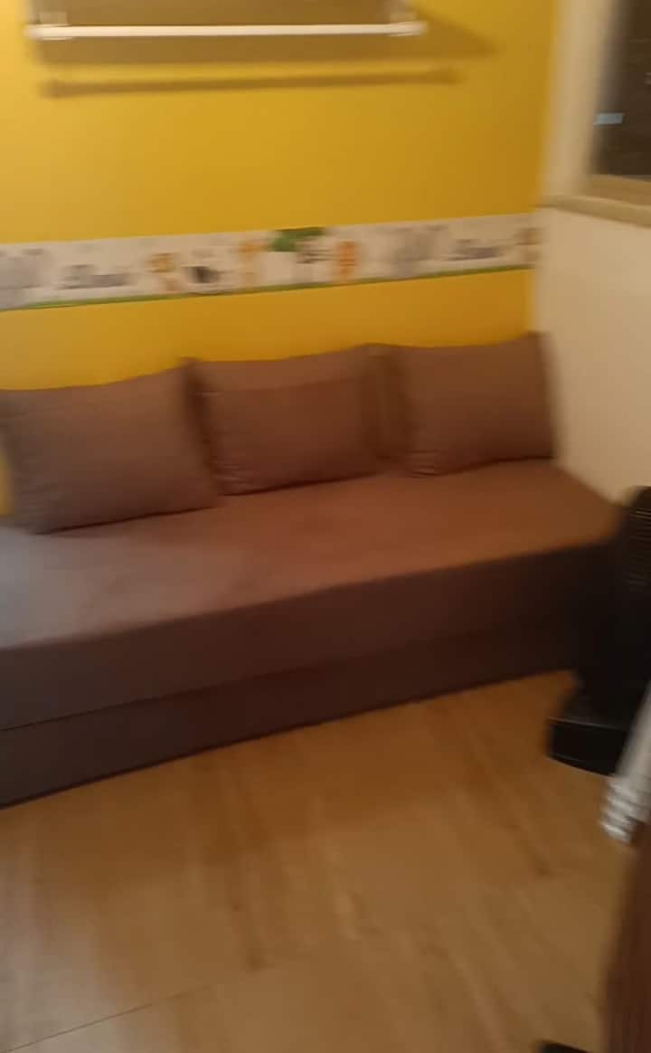 双人沙发沙发。