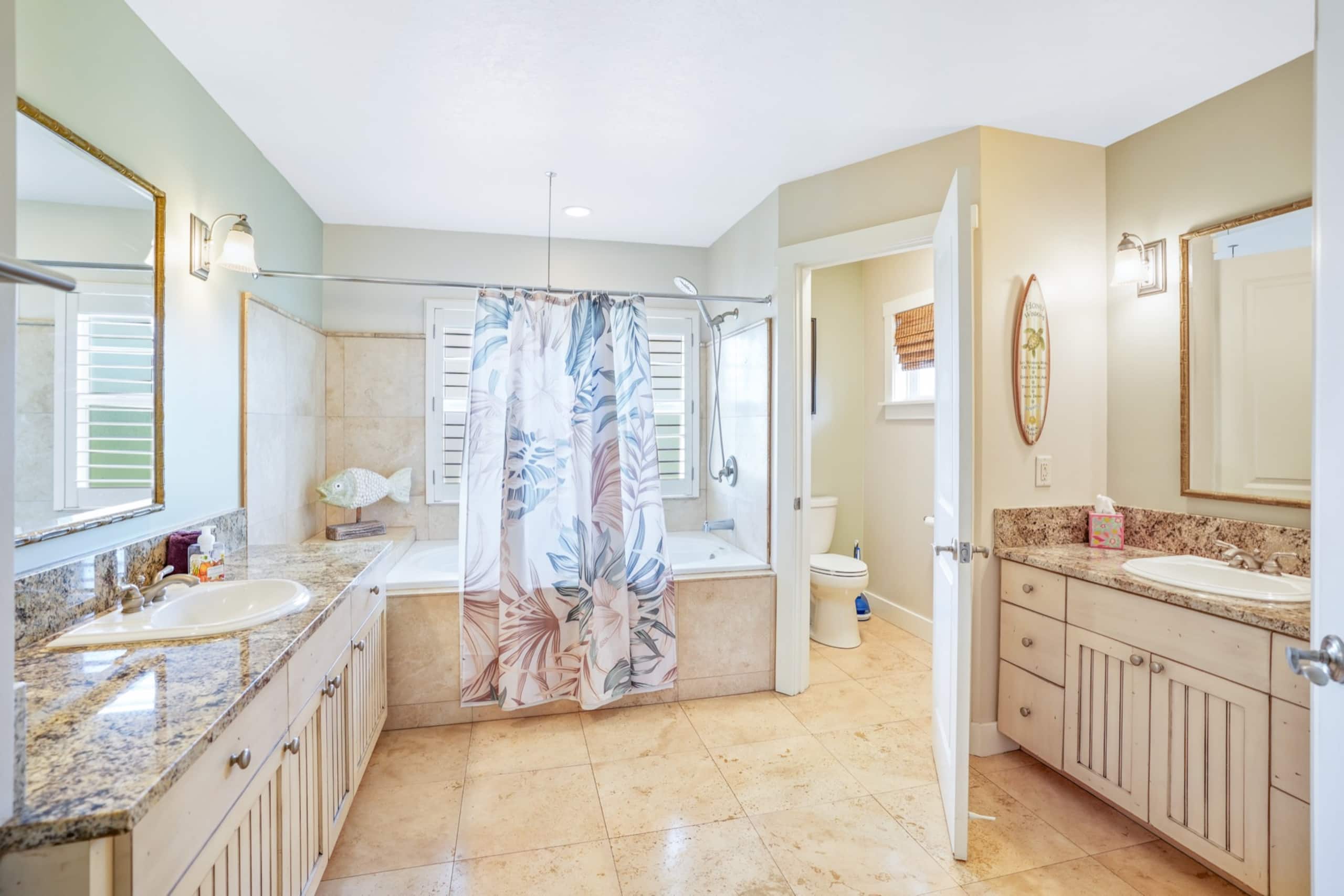 Home in Princeville · ★5.0 · 3 bedrooms · 3 beds · 3 baths - Image 32