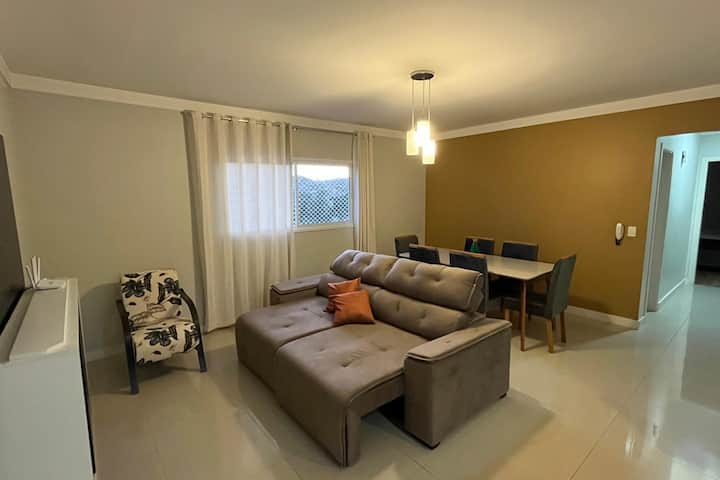 Cama De Hotel, Cozinha Equipada, Redes De Proteção - Poços de Caldas