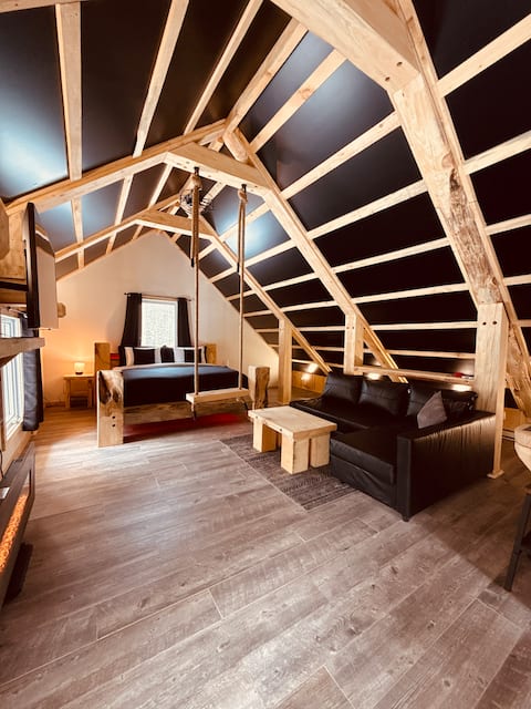 Loft with hot tub