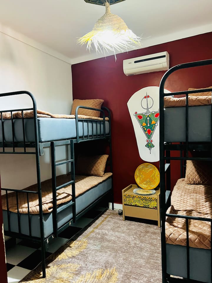 Internát so 4 lôžkami