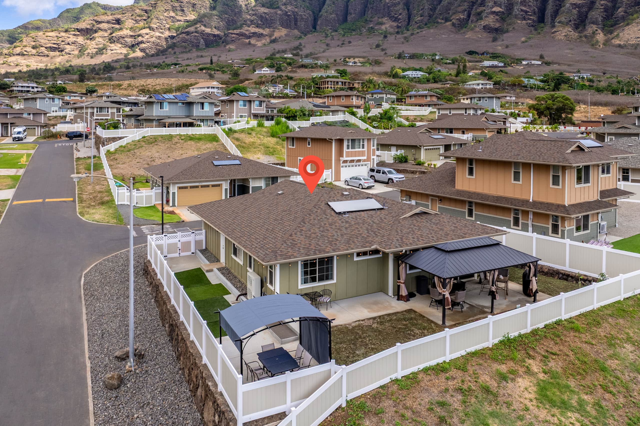 Home in Waianae · ★4.87 · 3 bedrooms · 5 beds · 2 private baths - Image 81