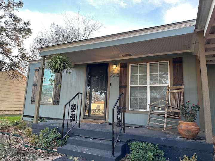 The Eyes Have It! 3 Bed, 1 Bath - アビリーン, TX