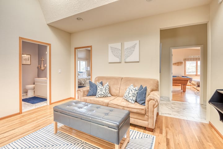 Living room 2