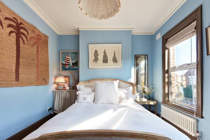 Queens Park Avenue Cottage – near Notting Hill gallery image 4