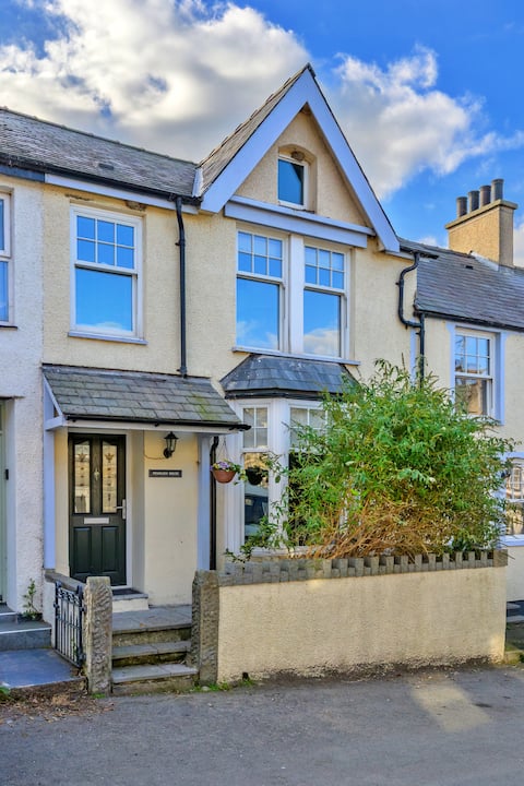 Finest Retreats - Penmaen House