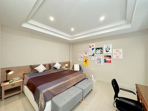 5 mins to SRT I Urban Hideaway near Park