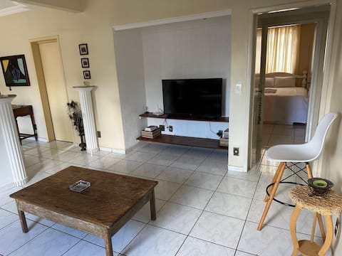 Anúncio popular: 2 Bedroom Apartment in Downtown, Excellent Location em Cascavel