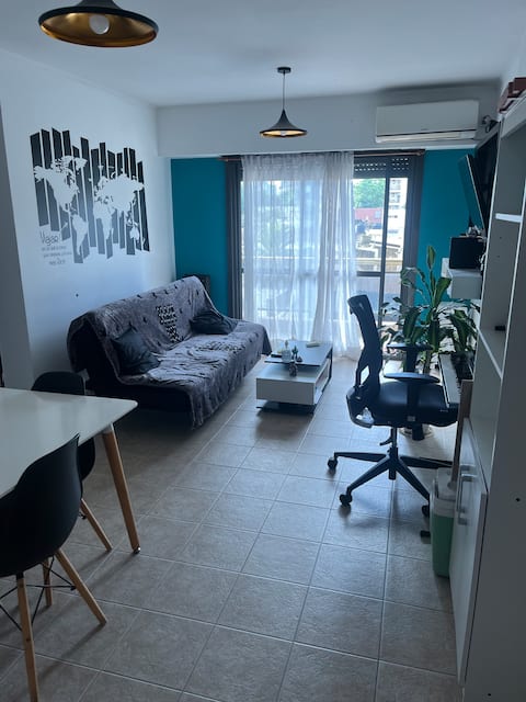 Top Airbnb: Minimalist 2-bedroom condo with garage. in La Plata