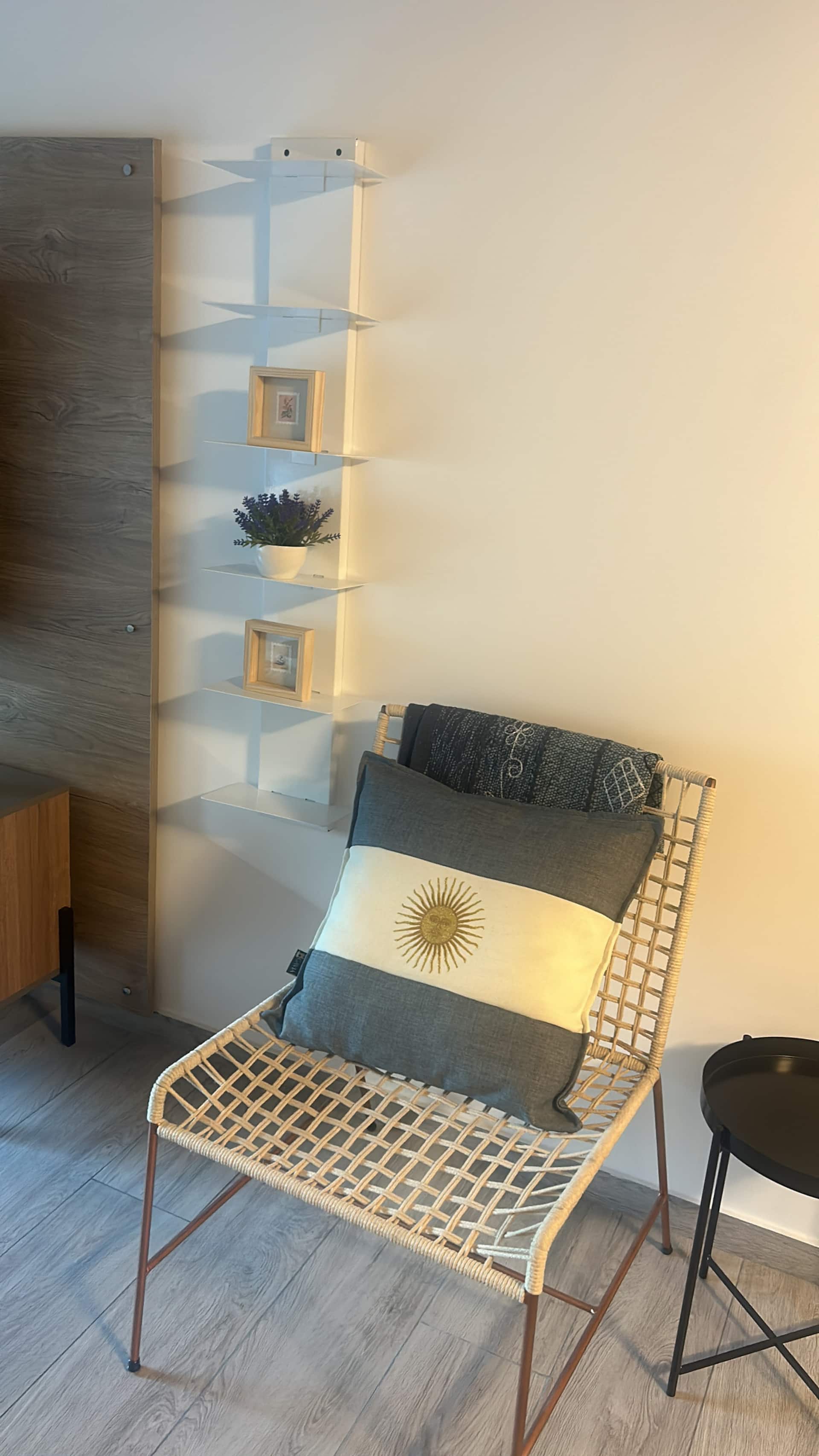 Montserrat Luxury near UADE brand new amenities