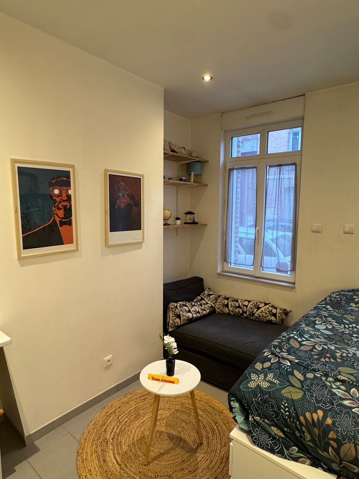 Successful Airbnb property: Beautiful apartment near city center and train station in Amiens