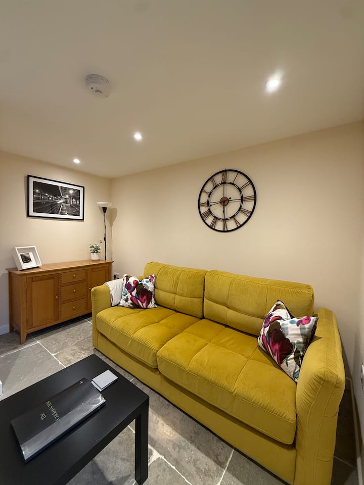 The Cuckoo’s Nest -Central Hebden Bridge - 헵든 브리지