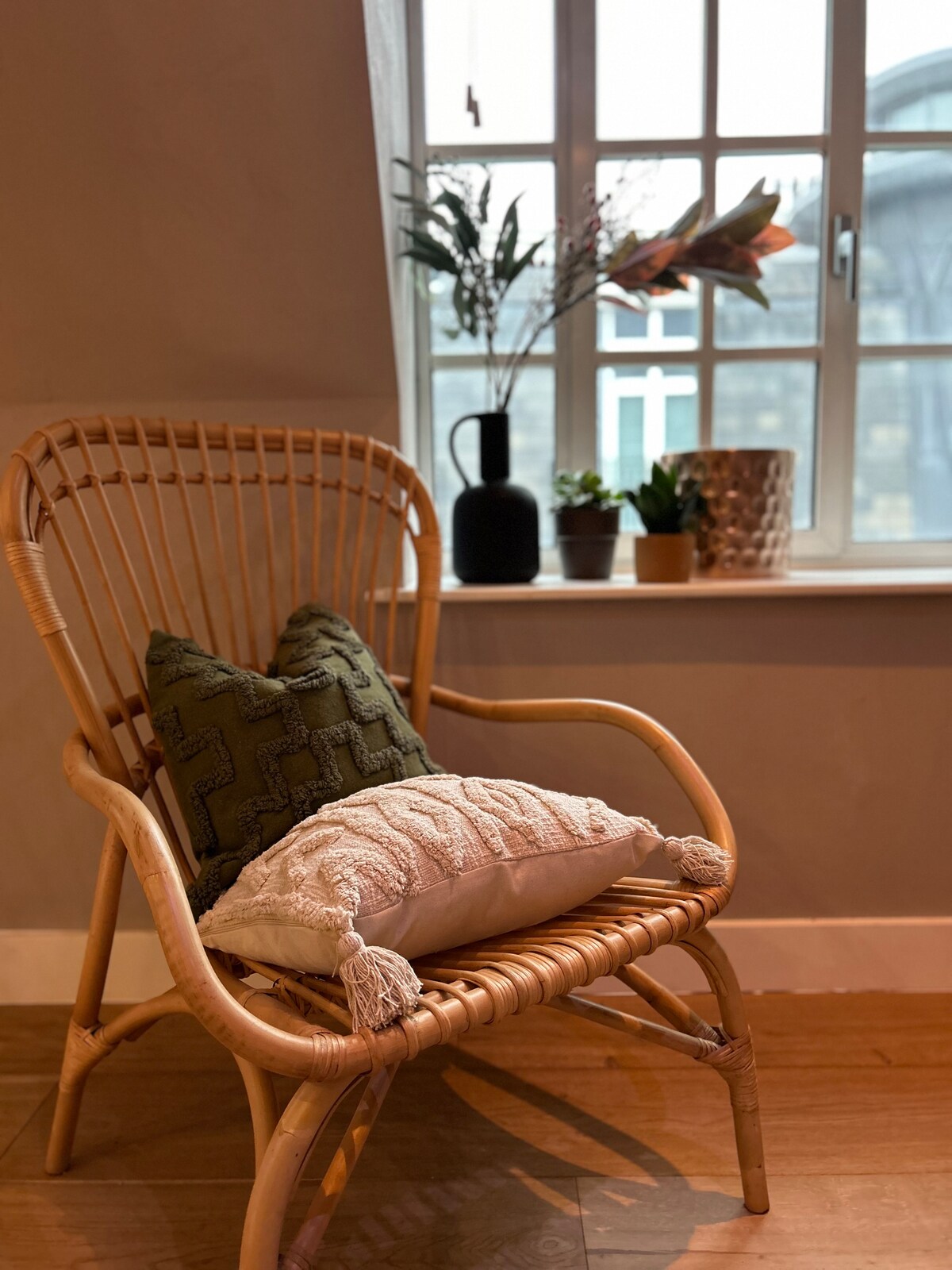 Top performing Airbnb: Penthouse on Greek Street -heart of the city in Morley