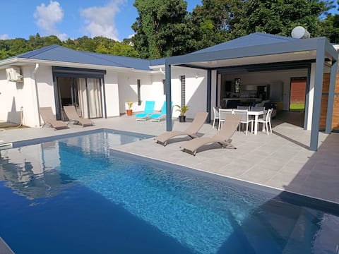 VILLA 4* BON AIR 
In the countryside!