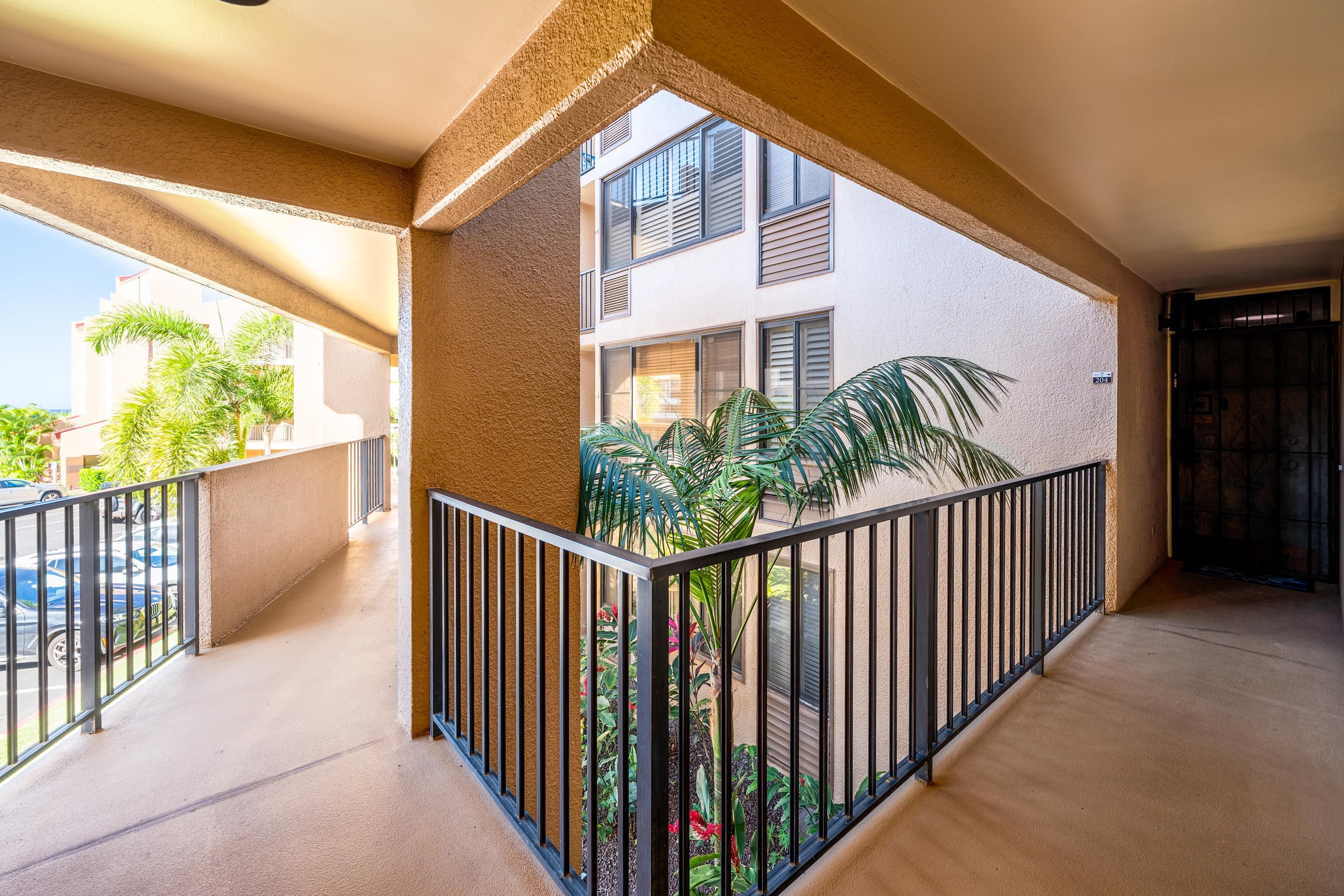 Townhouse in Kihei · ★5.0 · 1 bedroom · 2 beds · 2 baths - Image 38