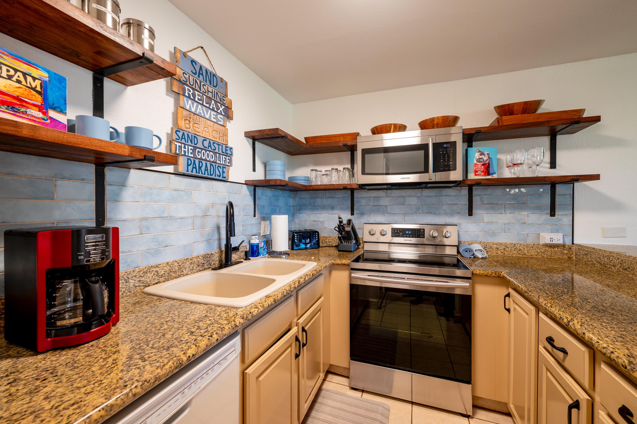 Townhouse in Kihei · ★5.0 · 1 bedroom · 2 beds · 2 baths - Image 20