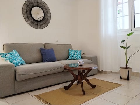 Top performing Airbnb: Alto S. Brás - Lower House in União Das Freguesias De Tavira (Santa Maria E Santiago)