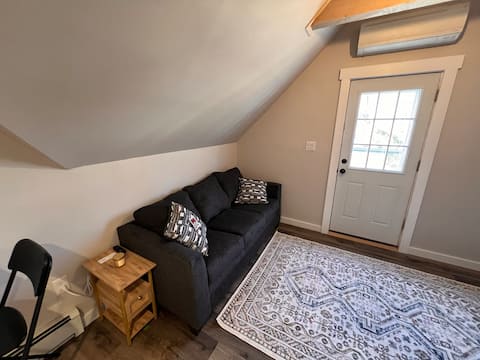 Successful Airbnb property: Downtown, Private, Parking, Deck, W/D, All New. in Bangor