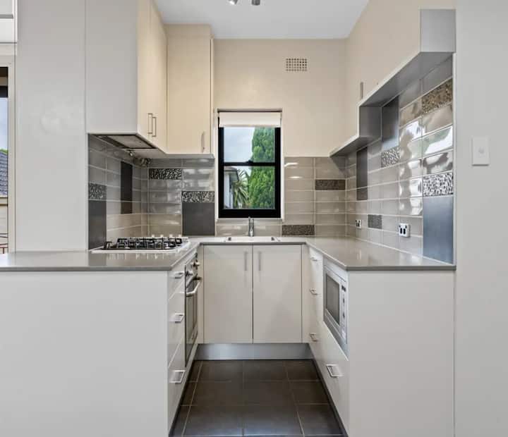 “Stylish & Cozy 1br Apartment - Hunters Hill