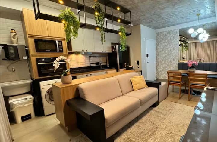 Espaço Lunar Ar/wi-fi/coworking/garagem/lazer - Goiânia