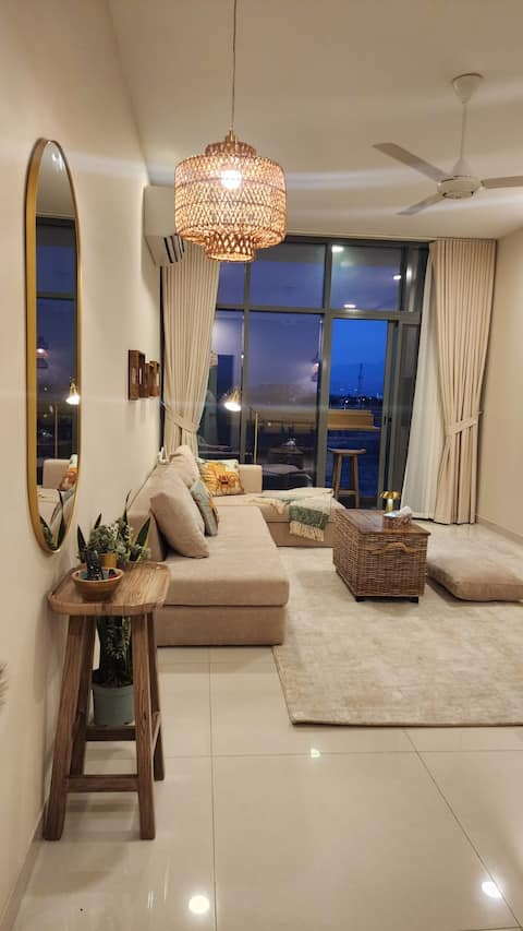 Apartment in Muscat, beach, city centre, airport