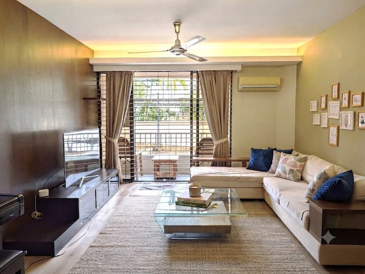 Tastefully Renovated With A Glimpse Of Pool - Penang