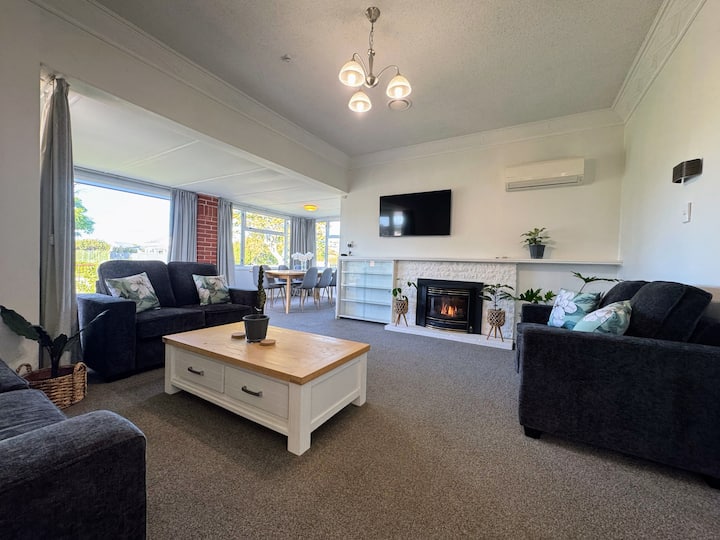 Parkvale Corner Retreat - Havelock North