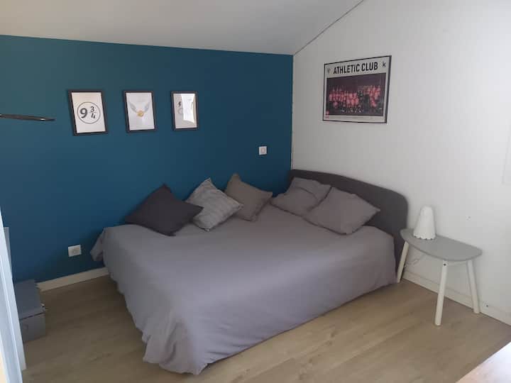 Schlafzimmer 2