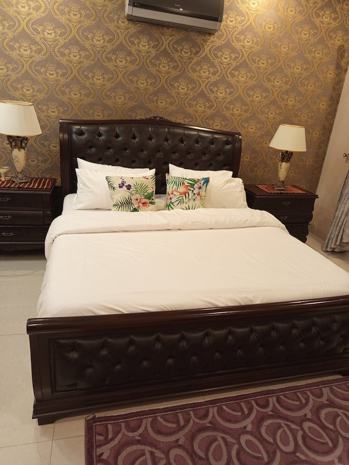 საძინებელი 1