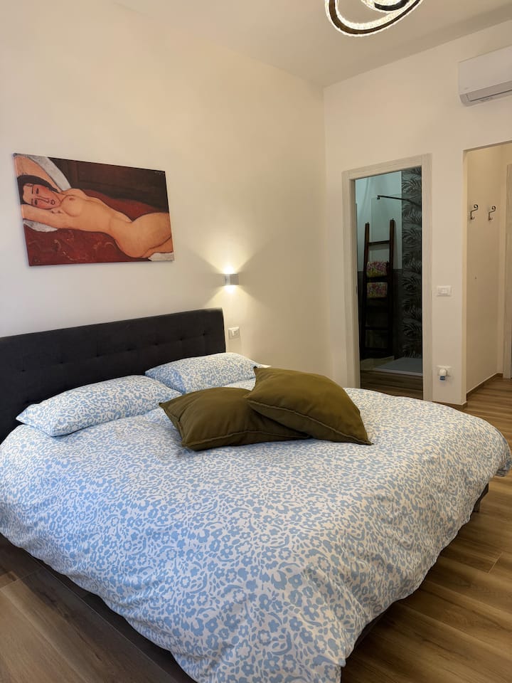 Modì House - Elvira Room, Firenze - Sesto Fiorentino