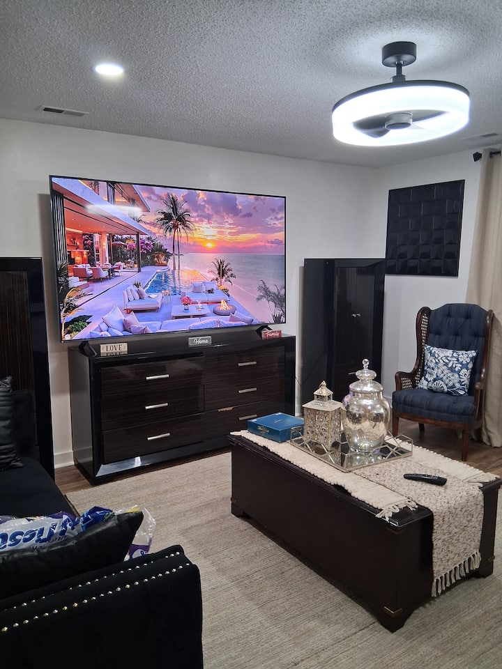 Comfy House! The Perfect Getaway - チェサピーク, VA