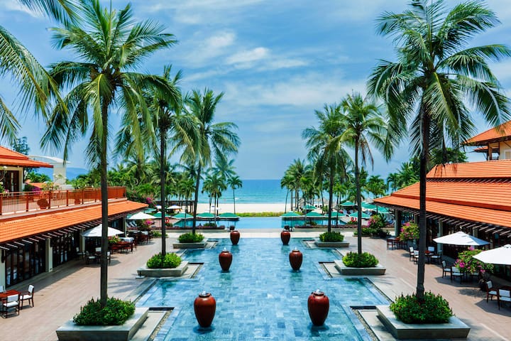 Furama 4BR Villa | Private Pool & Beach Access