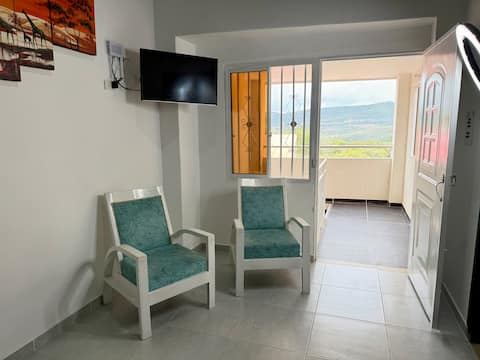 Top Airbnb: Apt 3 HAB, WIFI spacious and view in Colonial Town in Curití