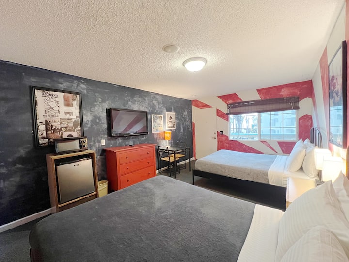 #4 American Queens- Beachfront, Ac, Steps To Pier. - Huntington Beach, CA