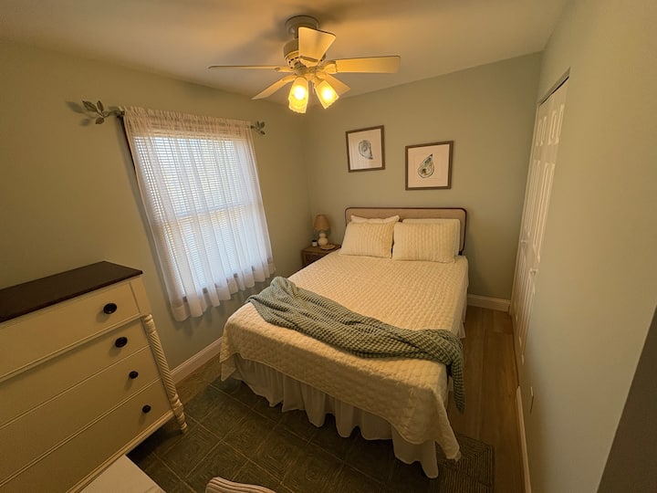 Chambre avec matelas Queen Size