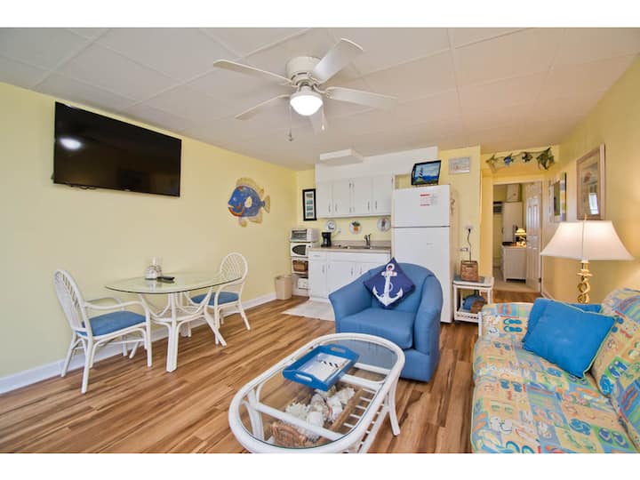 Golden Sands Getaway - Morehead City, NC