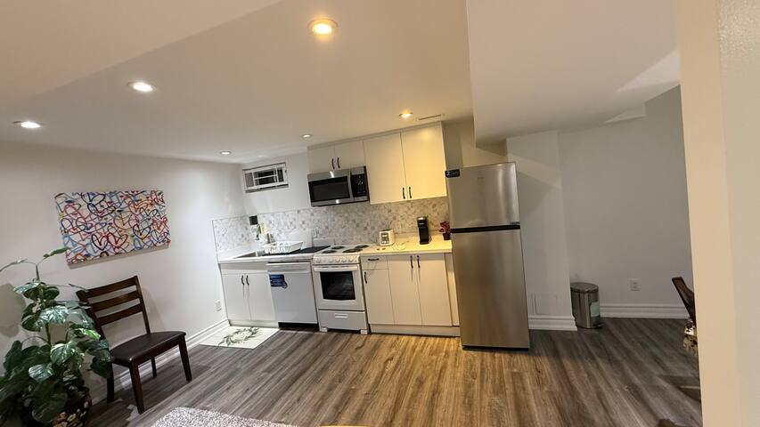 Listing in Richmond Hill