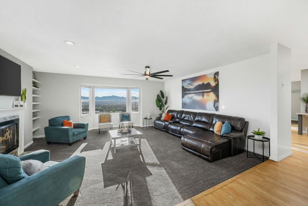 Top performing Airbnb: Sandy Ridge - City Views near canyons! in Sandy