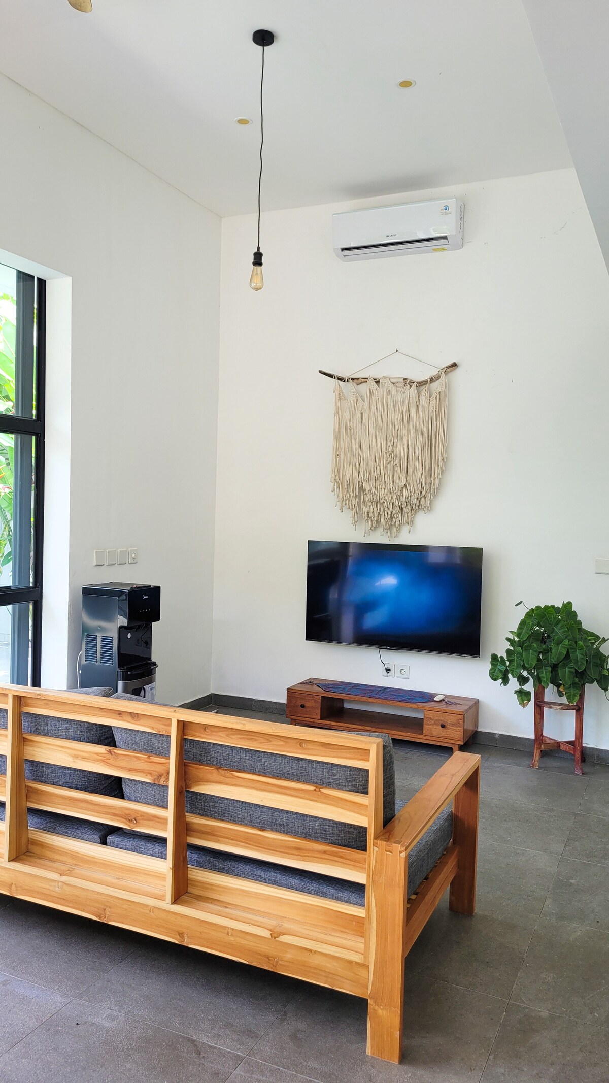 Villa in Kecamatan Kuta Utara · ★5.0 · 2 bedrooms · 2 beds · 2.5 private baths, порівнянний Airbnb